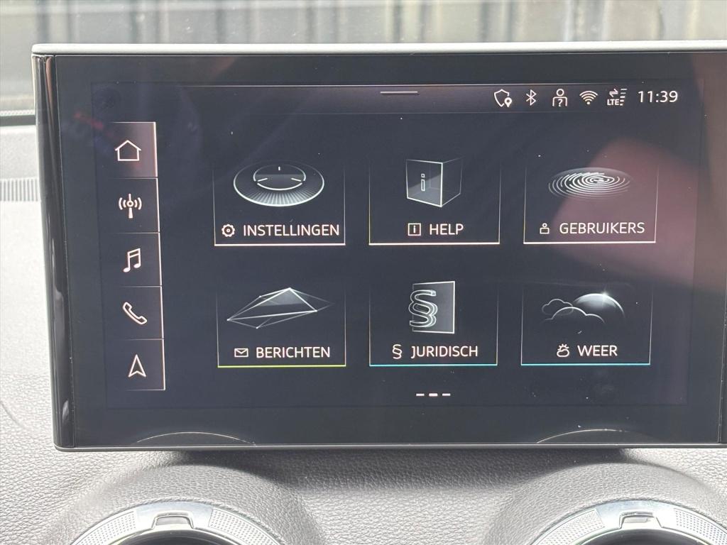 Audi Q2 35 tfsi 150pk s tronic s- edition| navigatie|leder|camera|elek klep