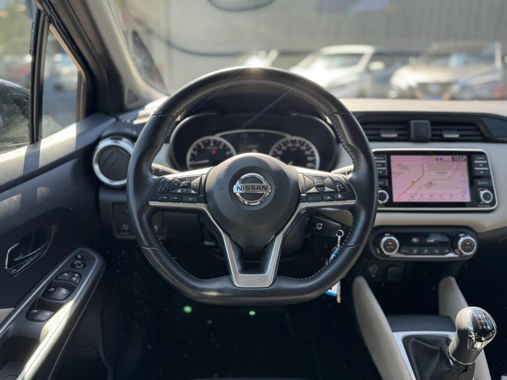Nissan Micra 1.0 ig-t n-connecta keurig nette auto!
