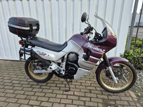 Honda Transalp XL600V, zeer netjes