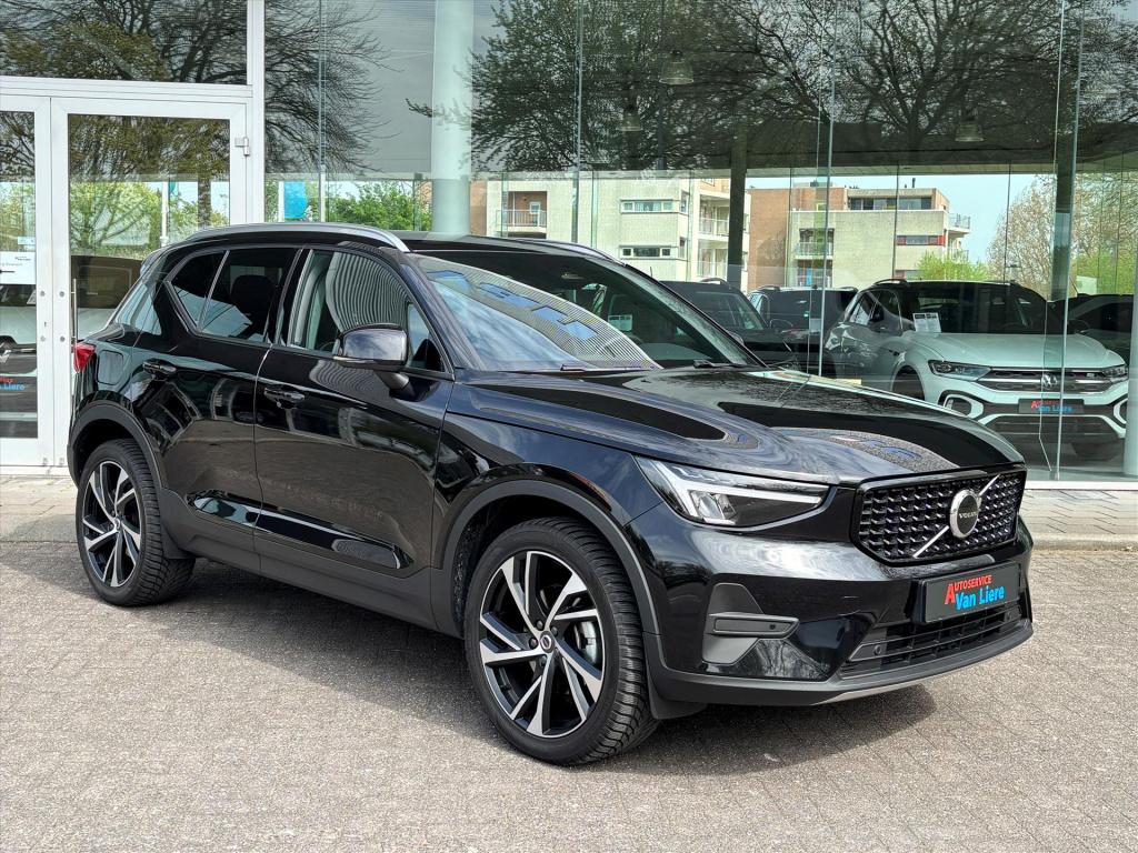 Volvo XC40 2.0 b4 core business| harman kardon| camera|blis| 1e eigenaar| r