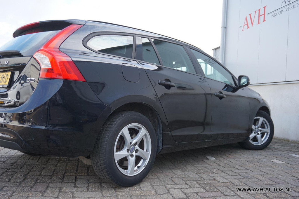 Volvo V60 1.6 d2 r-design