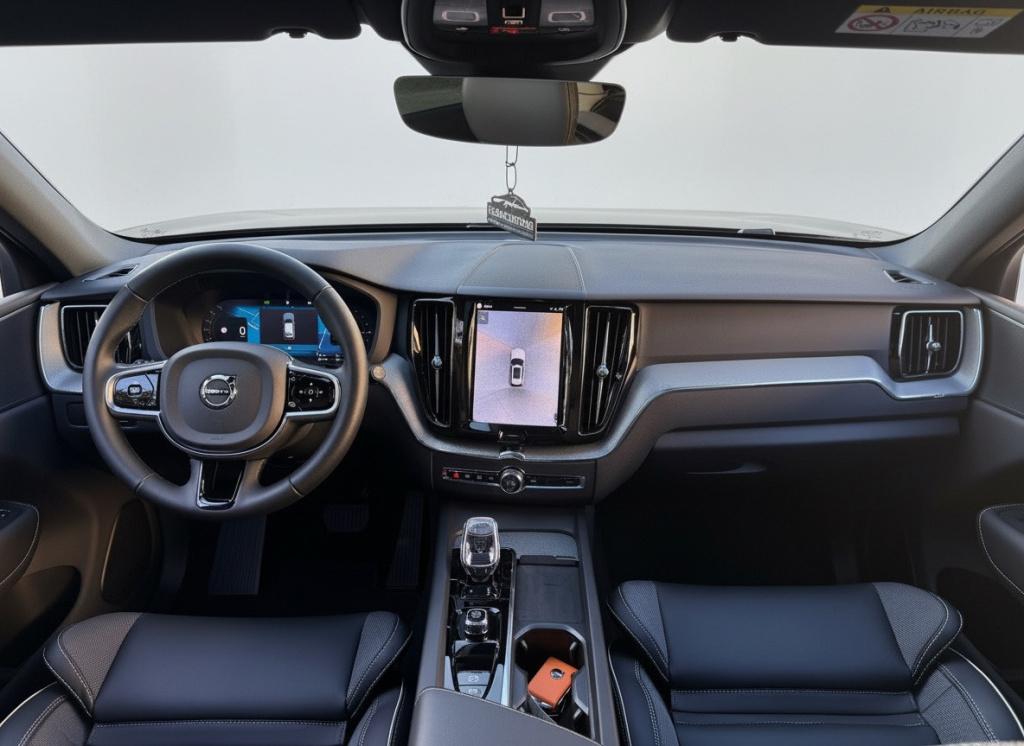 Volvo XC60 2.0 t6 plug-in hybrid awd plus black edition