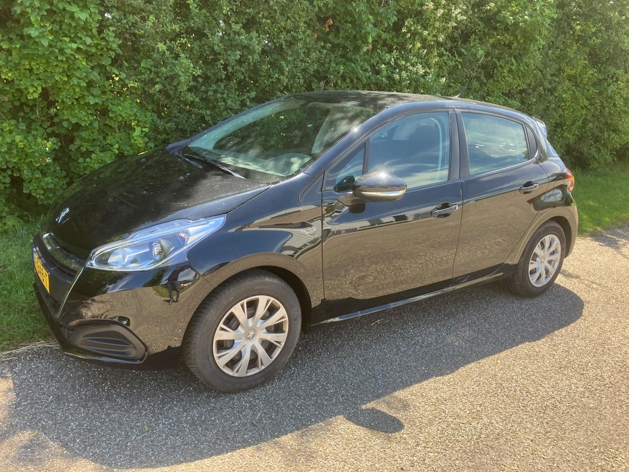 Peugeot 208 1.2