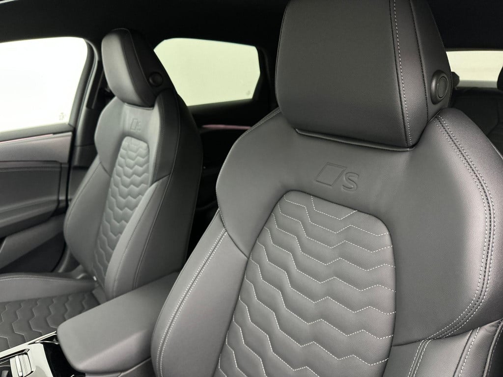 Audi A6 Sportback E-tron s edition e-tron 83 kwh 210 kw / 286 pk sportback
