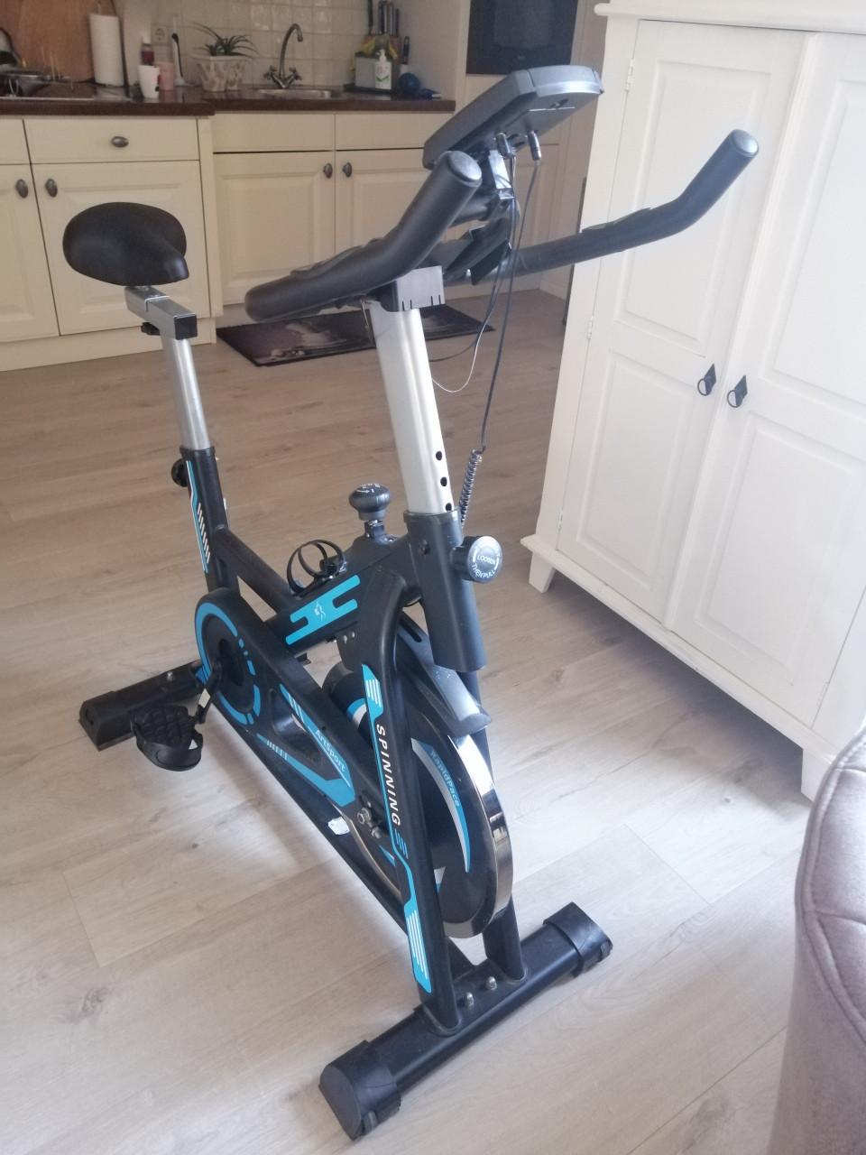 Te Koop: spinningbike / hometrainer