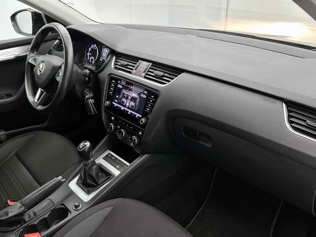 Skoda Octavia combi 1.0 tsi greentech business edition | navigatie | climat