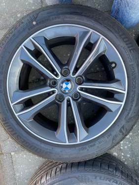Zomerbanden 17 inch Bridgestone