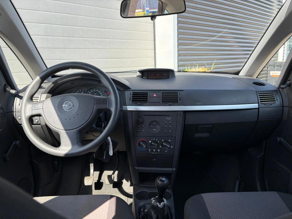 Opel Meriva 1.6-16v essentia/104.000 nap/2e eigenaar/airco/hele nette auto/