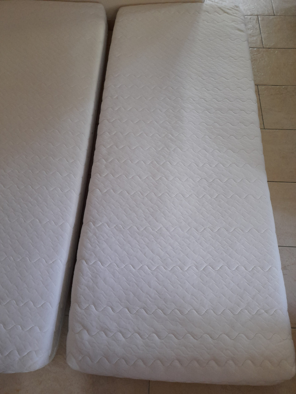 2 Matrassen 80 x 200 (in goede staat ) geen vlekken