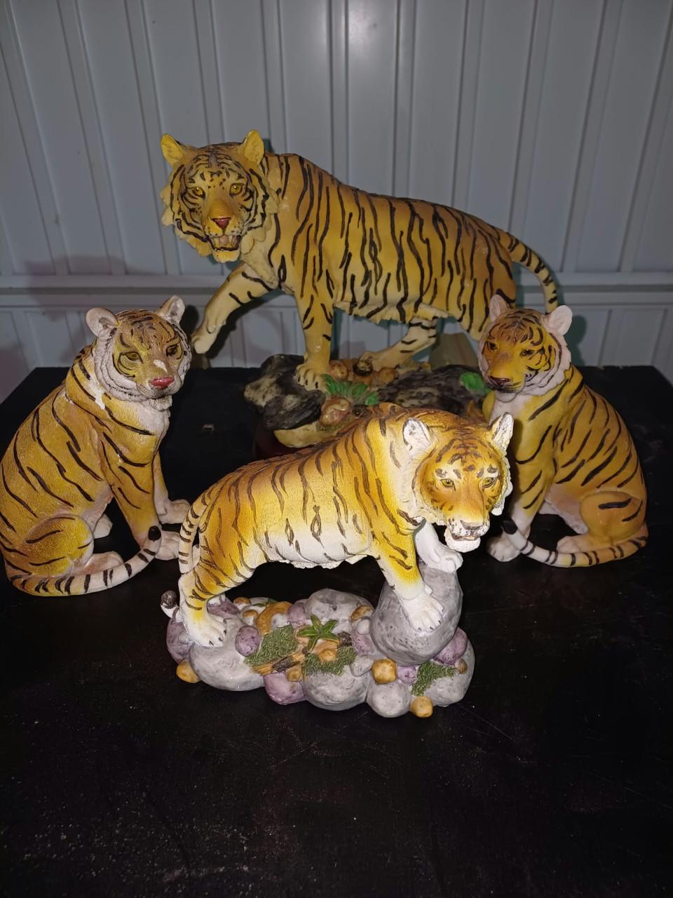 Tijger/panter beelden