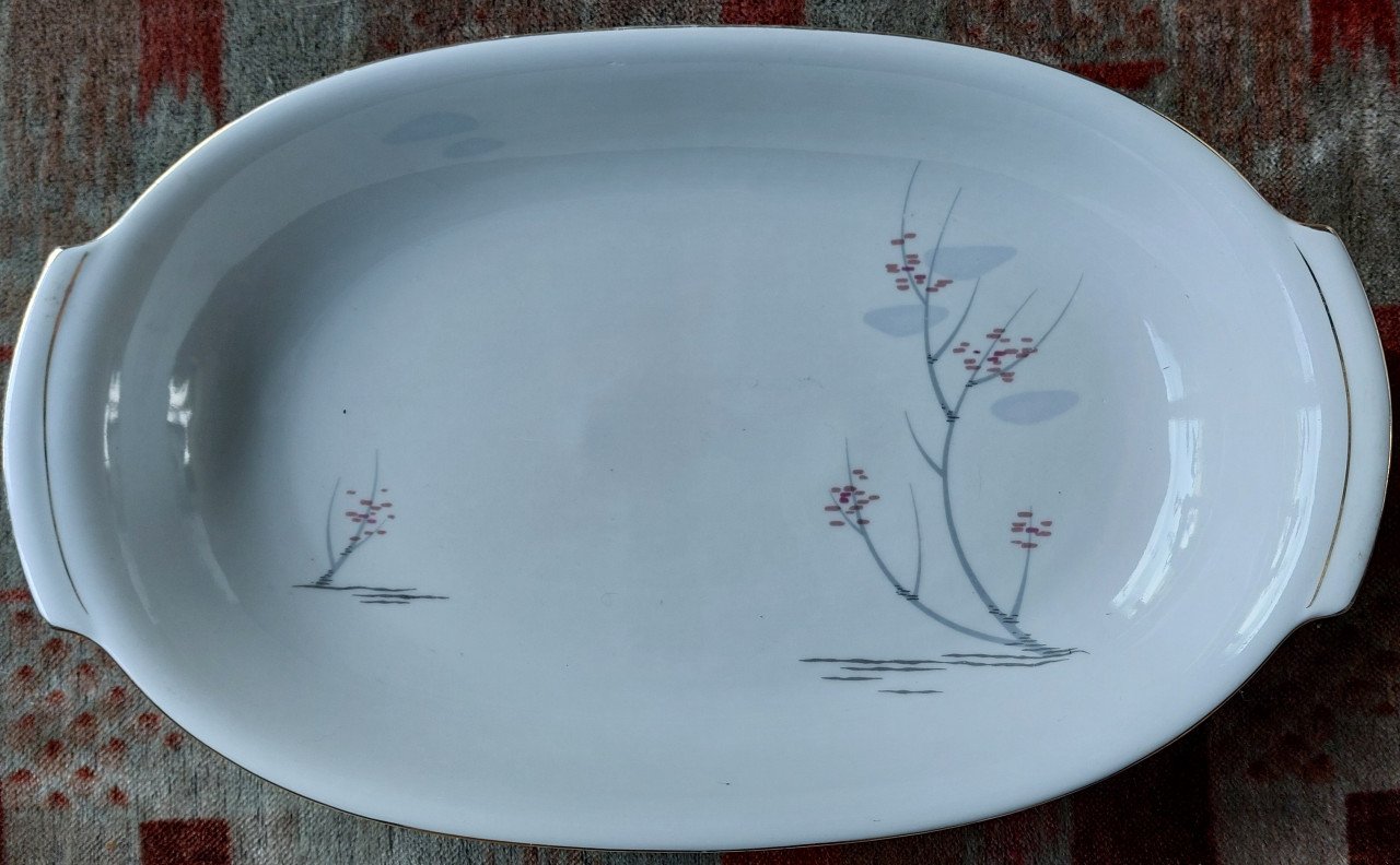 Schaal Bloesem L= 34 cm.