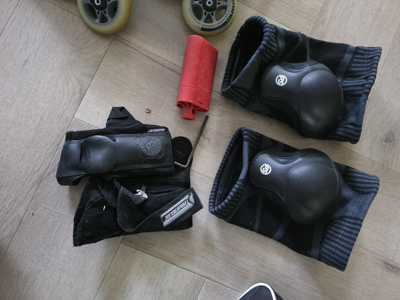 Power slide phusion red 90 maat 39 incl tas en bescherming