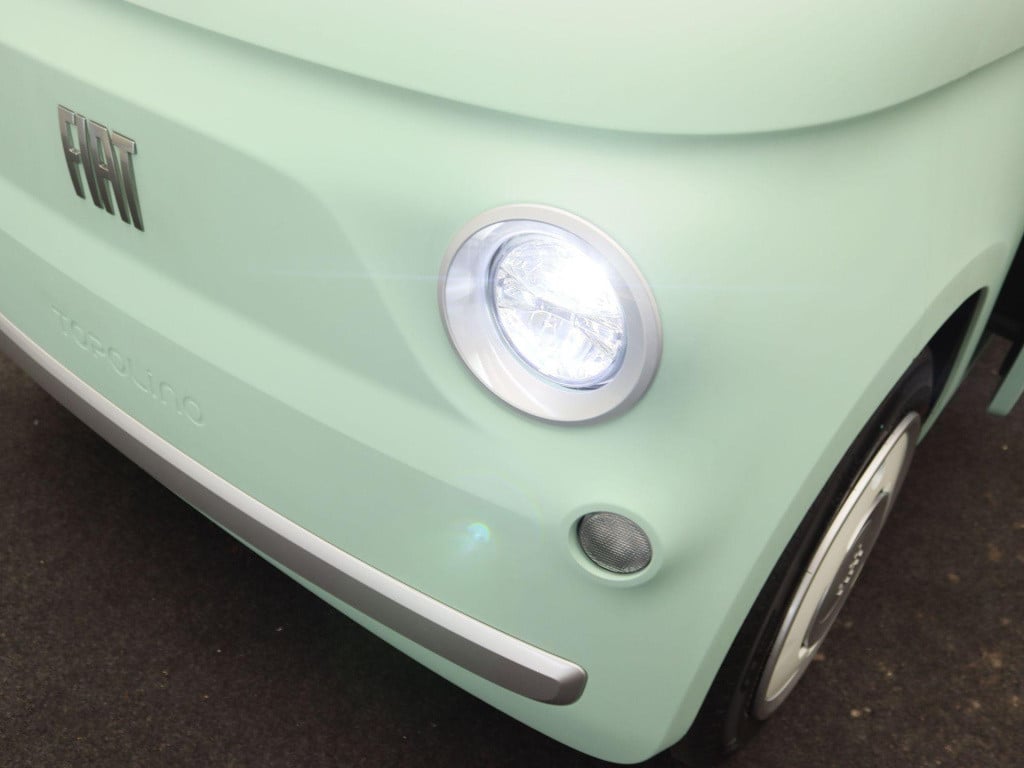 Fiat Topolino | led verlichting | panorama dak | smartphone houder | gratis