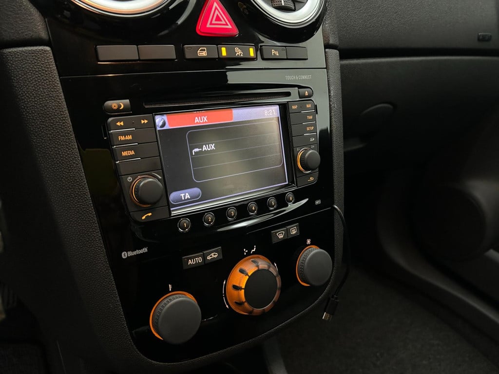 Opel Corsa occasion 1.4-16v cosmo | automaat | tweedehands opel corsa | zwa