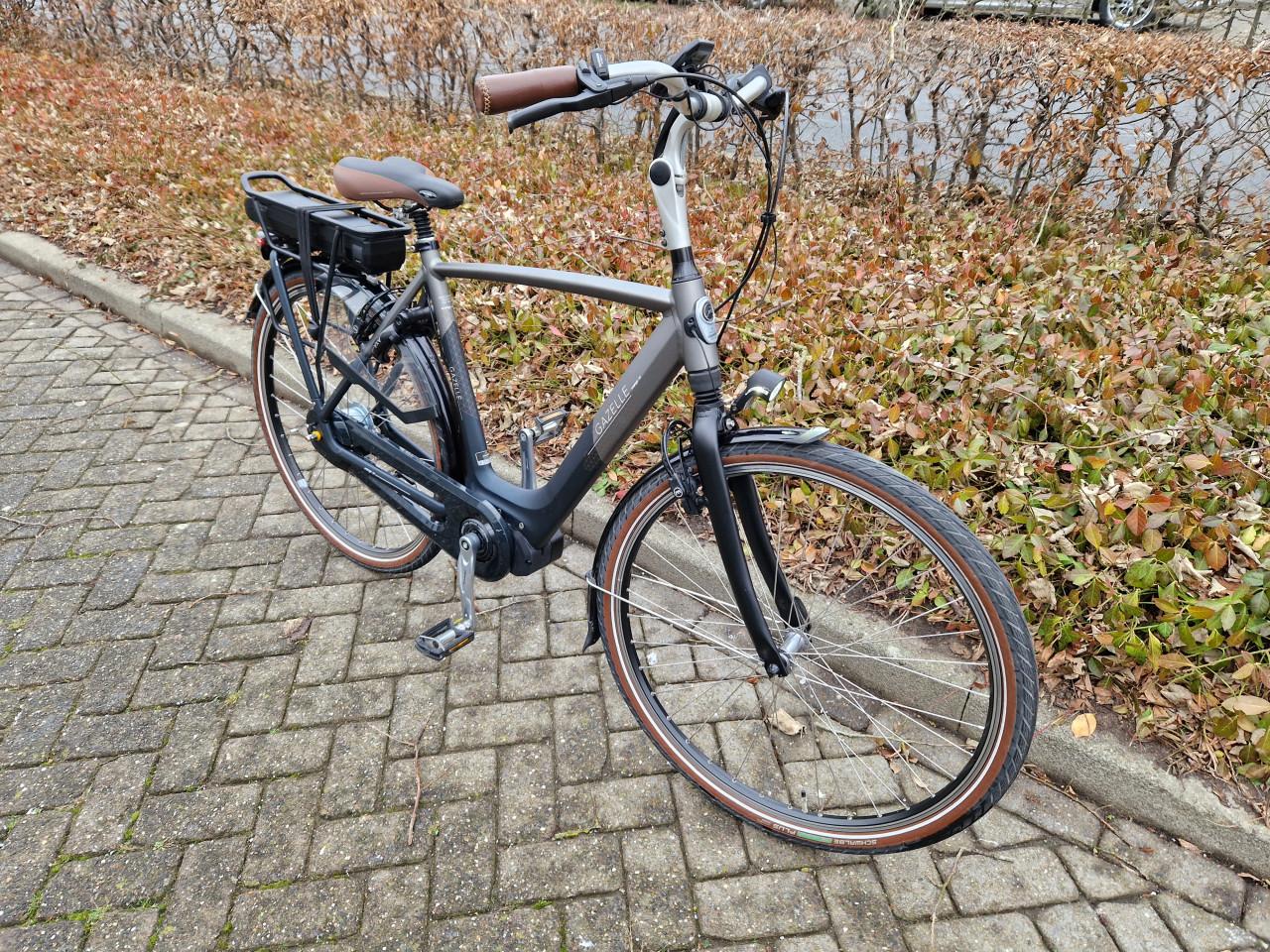 Schitterende Gazelle elektrische heren fiets met Shimano middenmotor