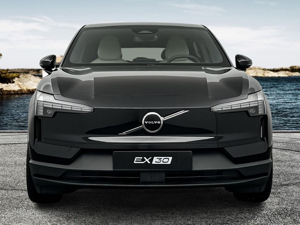Volvo Ex30 p3 long range plus europa