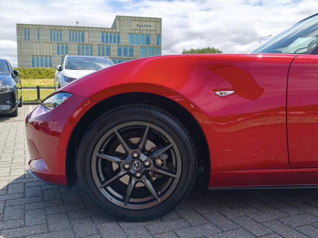 Mazda Mx-5 1.5 skyactiv-g 131 gt-m