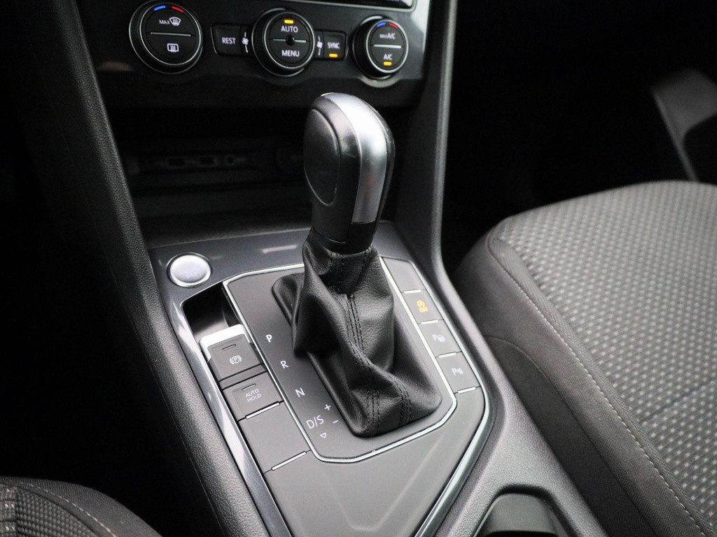Volkswagen Tiguan Allspace 1.5 tsi comfortline business 7p. | automaat | na