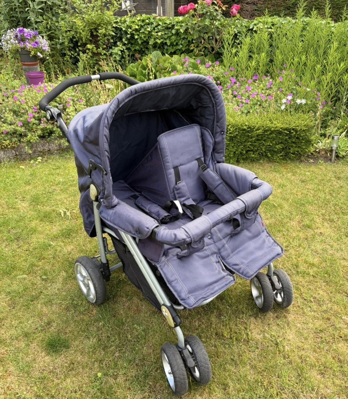 Dubbele kinderwagen