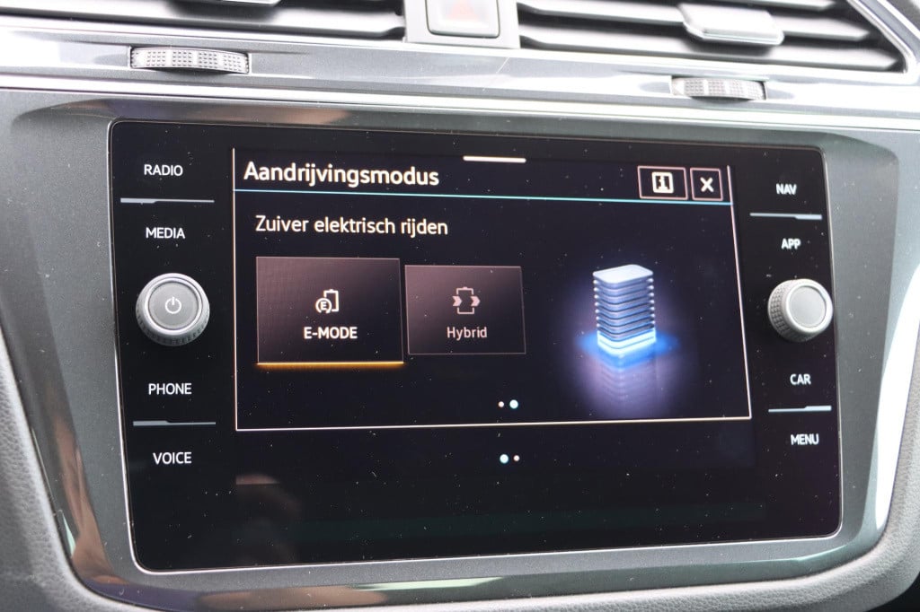 Volkswagen Tiguan 1.4 tsi ehybrid r-line business + 245pk dsg6