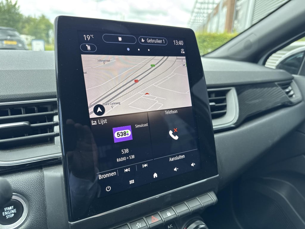 Renault Captur 1.6 e-tech hybrid 145 rive gauche