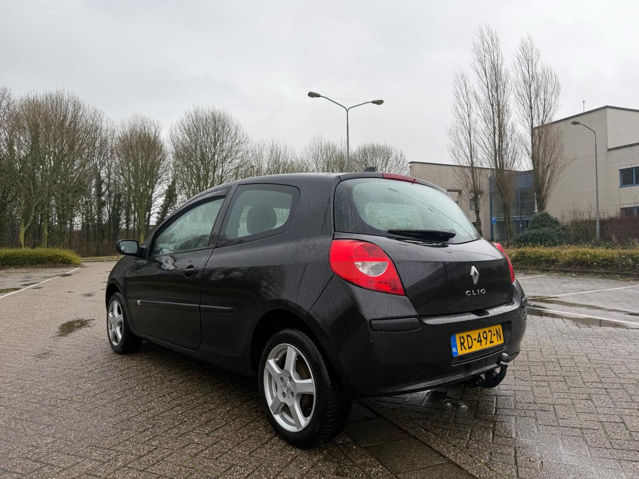 Renault Clio 1.2 | Apk | Nap | Trekhaak | Bluetooth