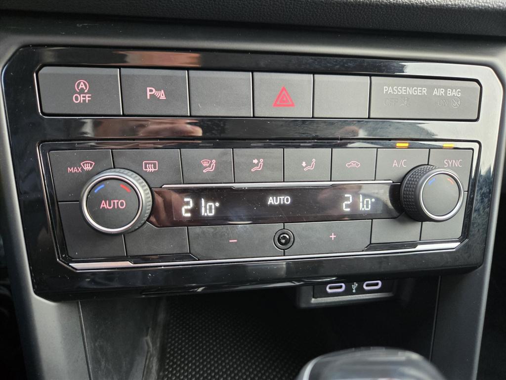 Volkswagen T-cross 1.0 tsi 7-dsg t-cross style | carplay | acc