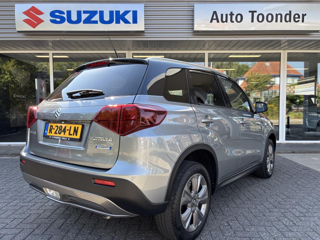 Suzuki Vitara 1.4 boosterjet select smart hybrid