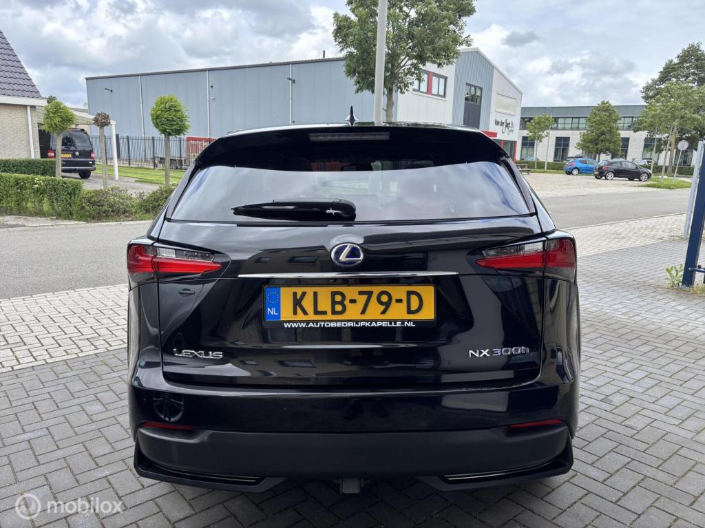 Lexus Nx 300h awd f sport line