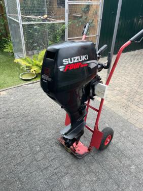 Suzuki 15 pk yamaha 8 pk