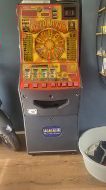 Revolution fruitautomaat halversie de echte