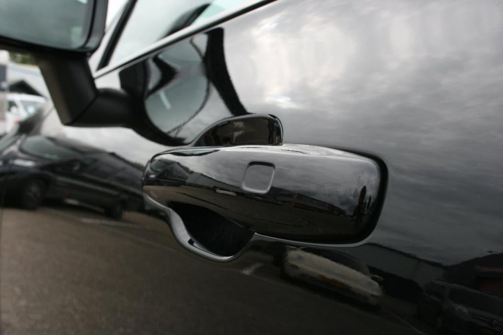 Volvo XC60 2.0 t6 plug-in hybrid awd plus black edition