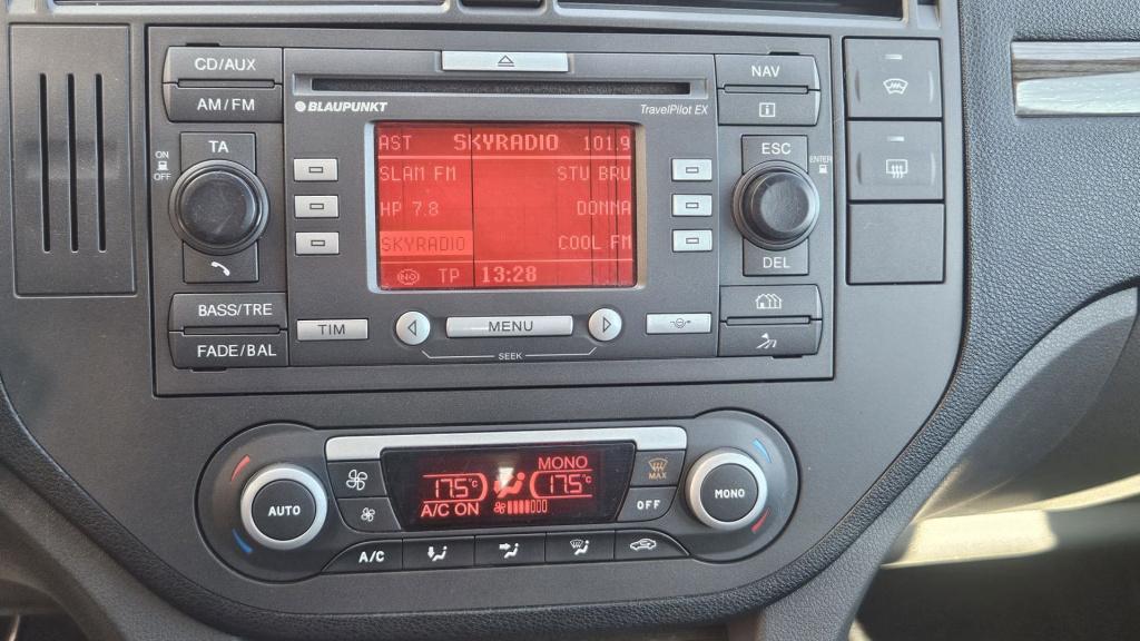 Ford C-max 1.6-16v ghia