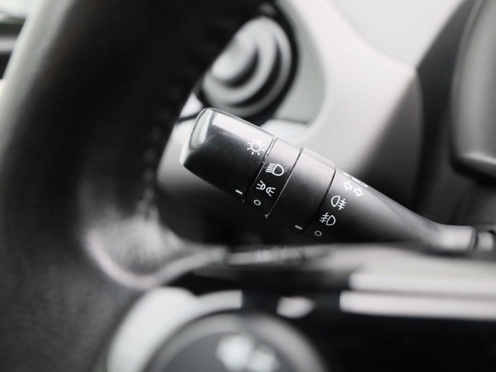 Peugeot 108 1.0 e-vti style | airco | bluetooth | elec. spiegels | 5-deurs