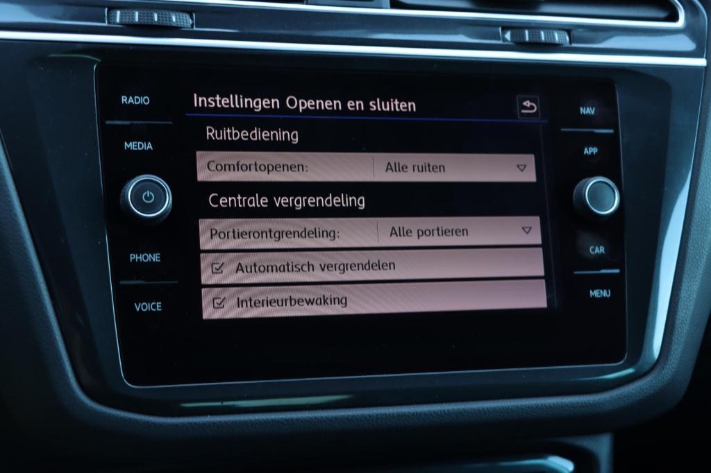 Volkswagen Tiguan 1.4 tsi comfortline executive