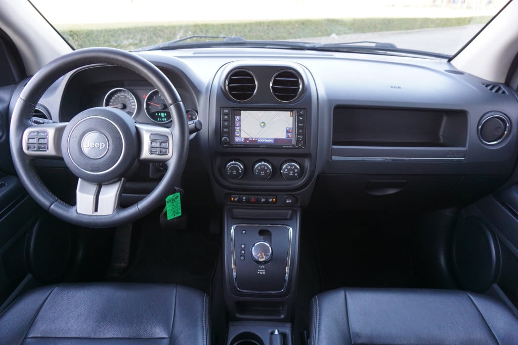Jeep Compass 2.4 limited 4wd automaat airco / navi / cruise / elektr. ramen