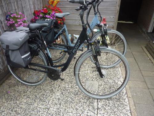 Te koop 2X Puch ebike