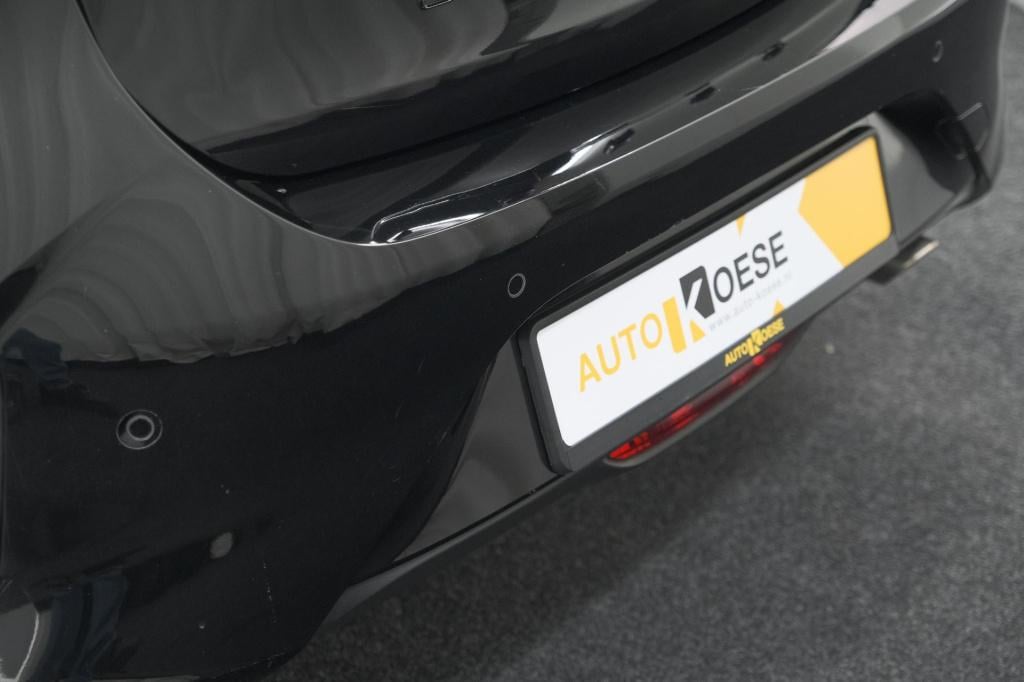 Opel Corsa turbo 100 gs | camera | dodehoekdetectie | navigatie | apple car