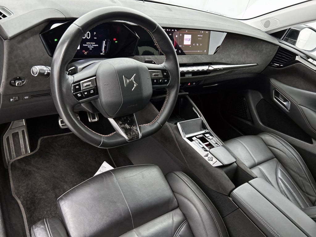 Ds Ds 4 1.2 puretech performance line | automaat | lmv | leder | trekhaak |
