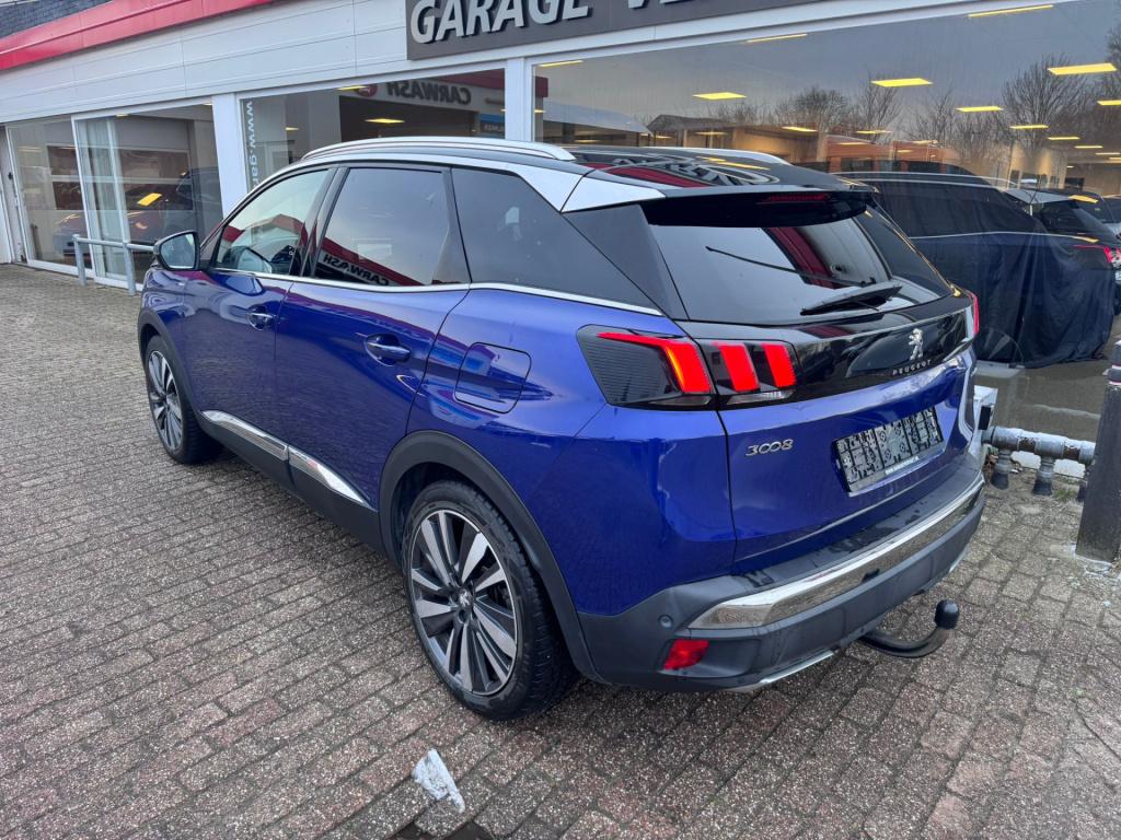 Peugeot 3008 1.6 hybrid4 300 gt