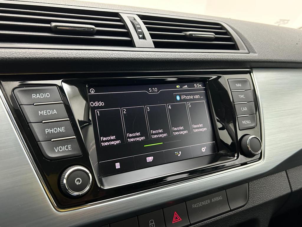 Skoda Fabia combi occasion 1.2 tsi ambition business | wit | tweedehands sk