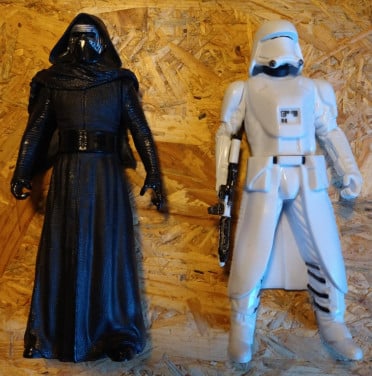 Kylo Ren + Snow Trooper