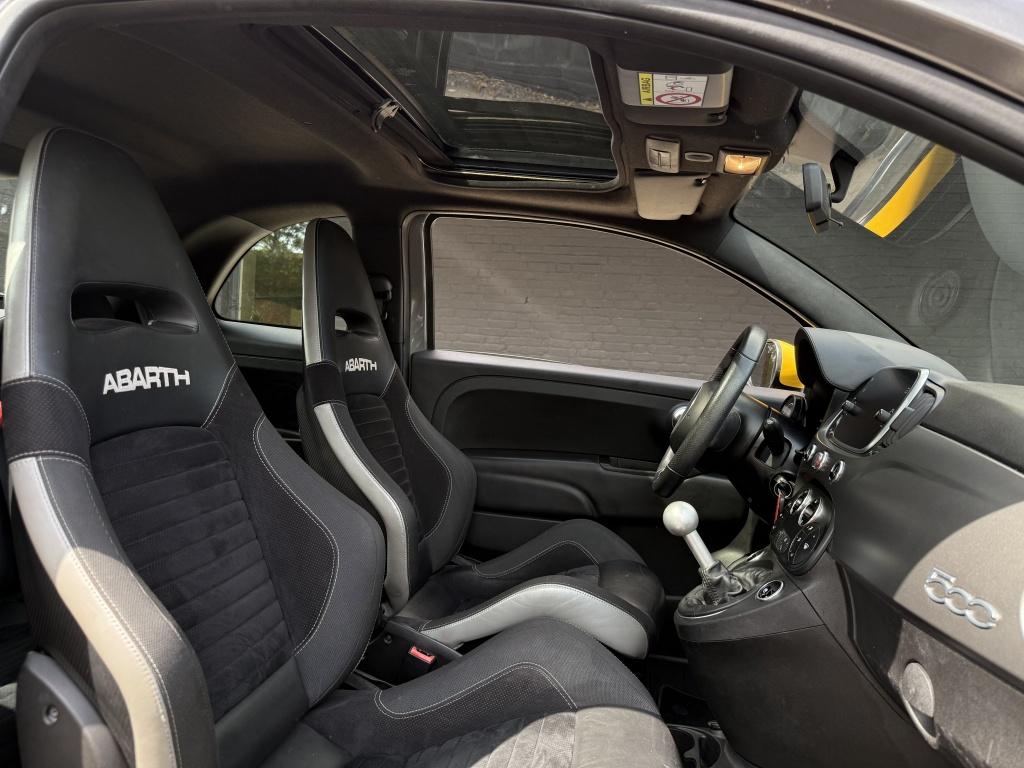 Fiat 500 1.4 t-j ab 595 pista // sabelt carbon stoelen //