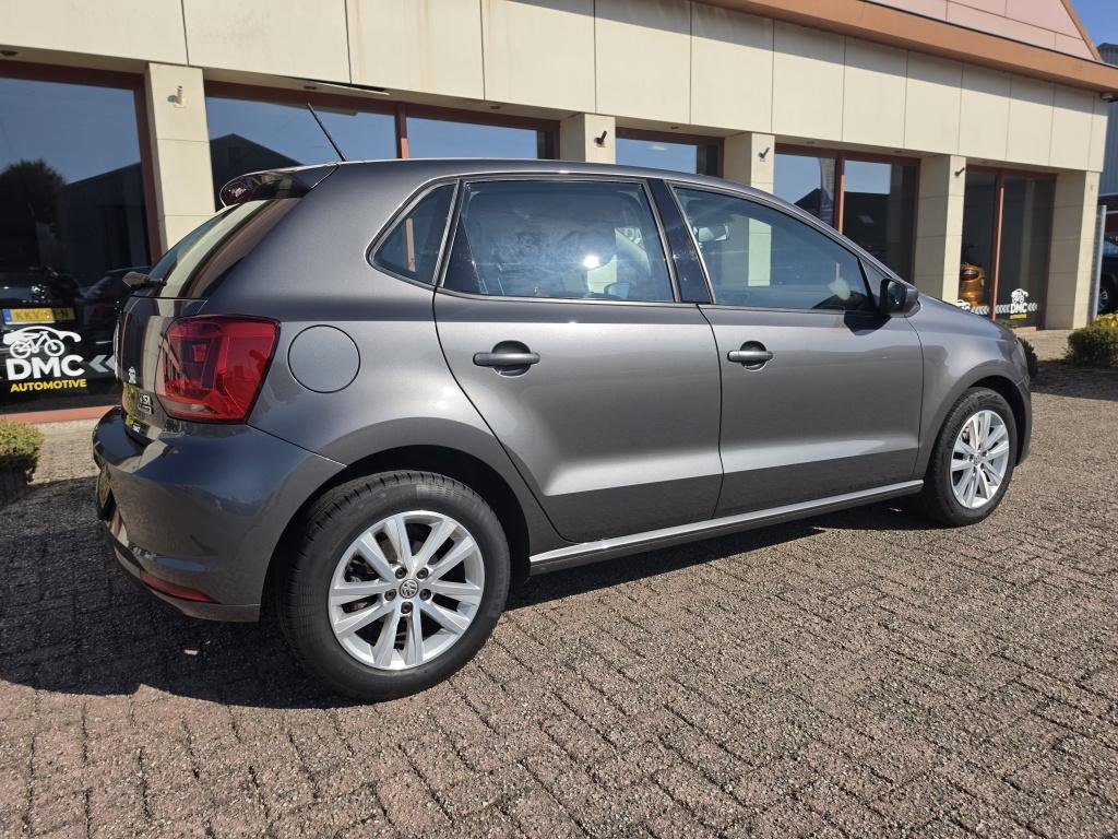 Volkswagen Polo 1.2 tsi comfortline connected series | airco | stuurbekr | 