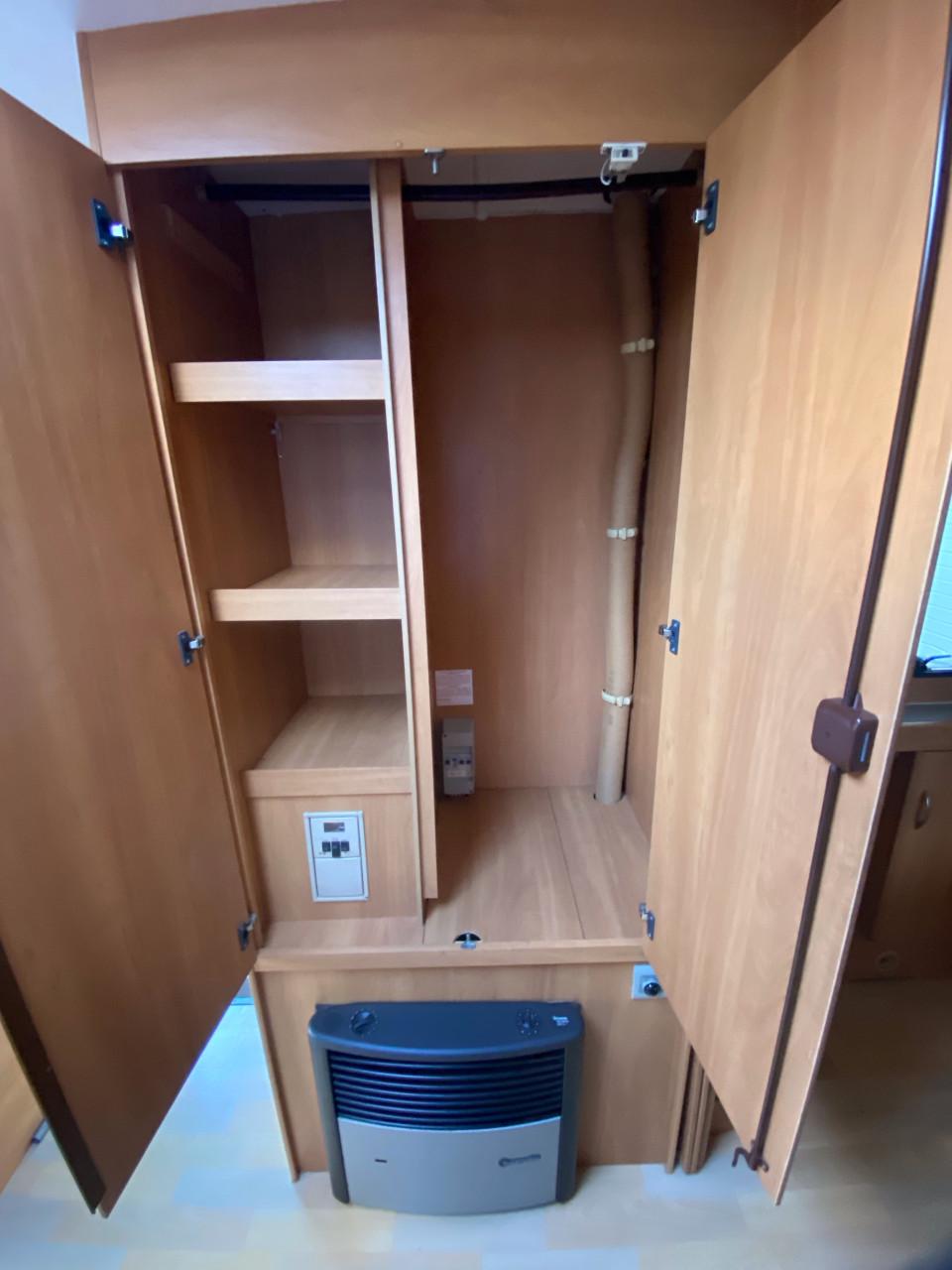 Swift challenger 490 caravan met mover