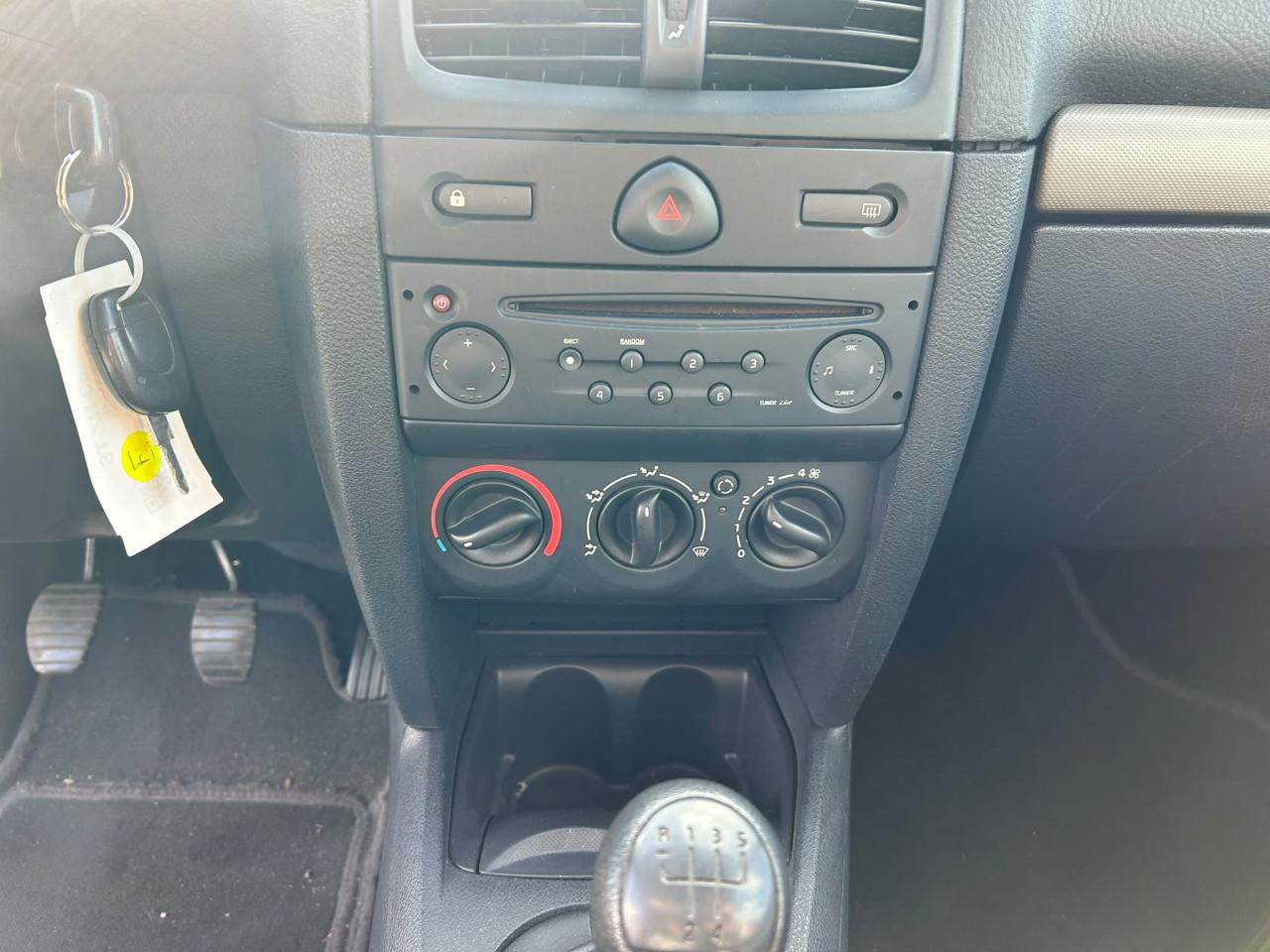 Renault Clio 1.4-16V Dynamique 1e Eigenaar/Cruise/17" LM/Trekhaak/Lage KM**