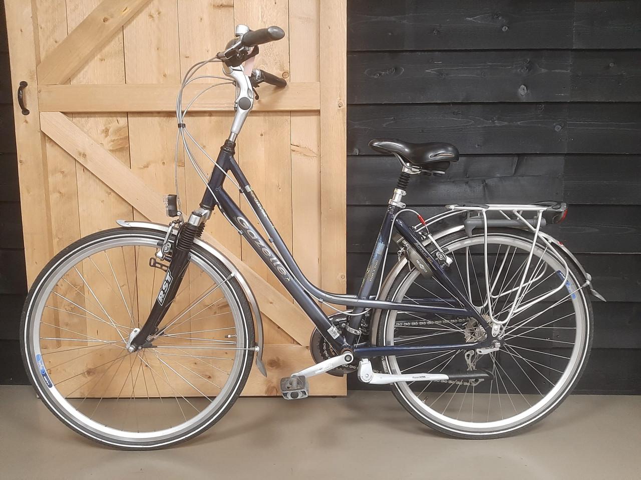 Zeer nette Gazelle Medeo met 24 versnellingen