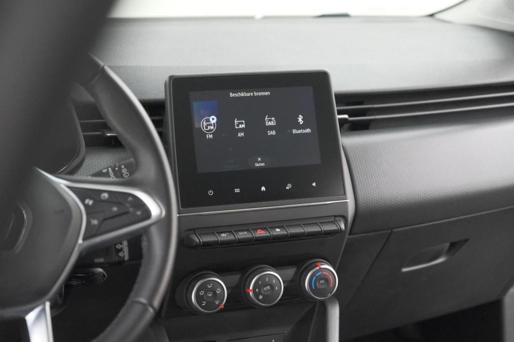 Renault Clio tce 90 equilibre | parkeersensoren | apple carplay | cruise co