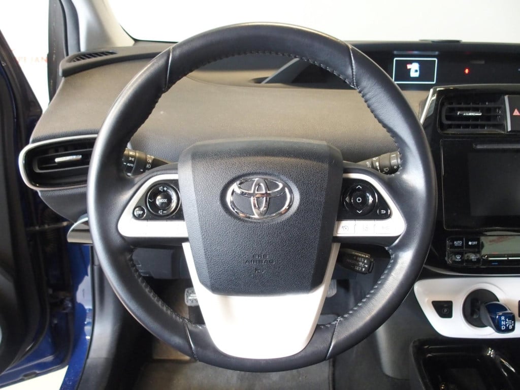 Toyota Prius 1.8 active, navigatie, acc, camera,