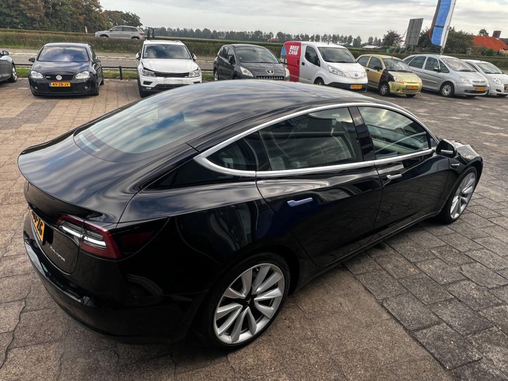 Tesla Model 3 long range awd 75 kwh